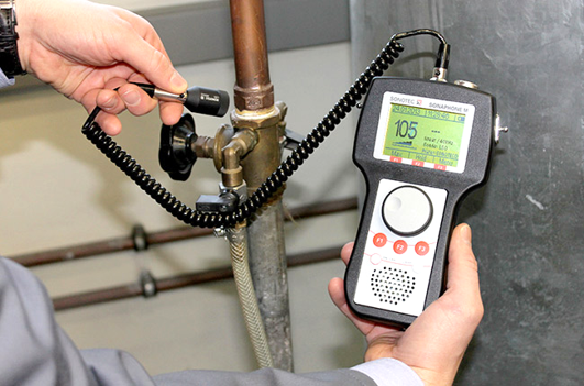 Compressed air leakage detection